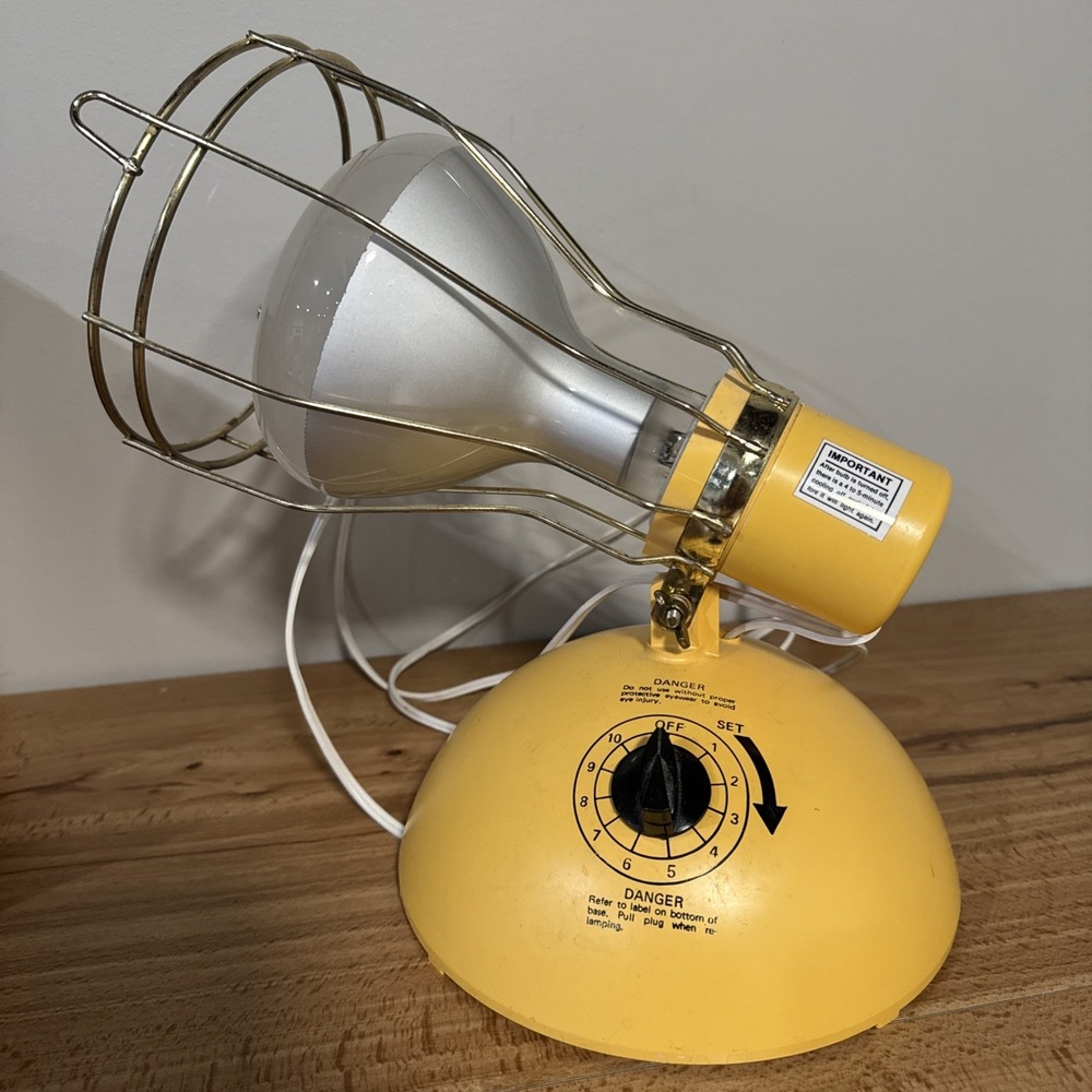 Vintage General Electric GE Deluxe Sunlamp Time-A-Tan Kit Model RSK6A- Works! - Picture 5 of 8